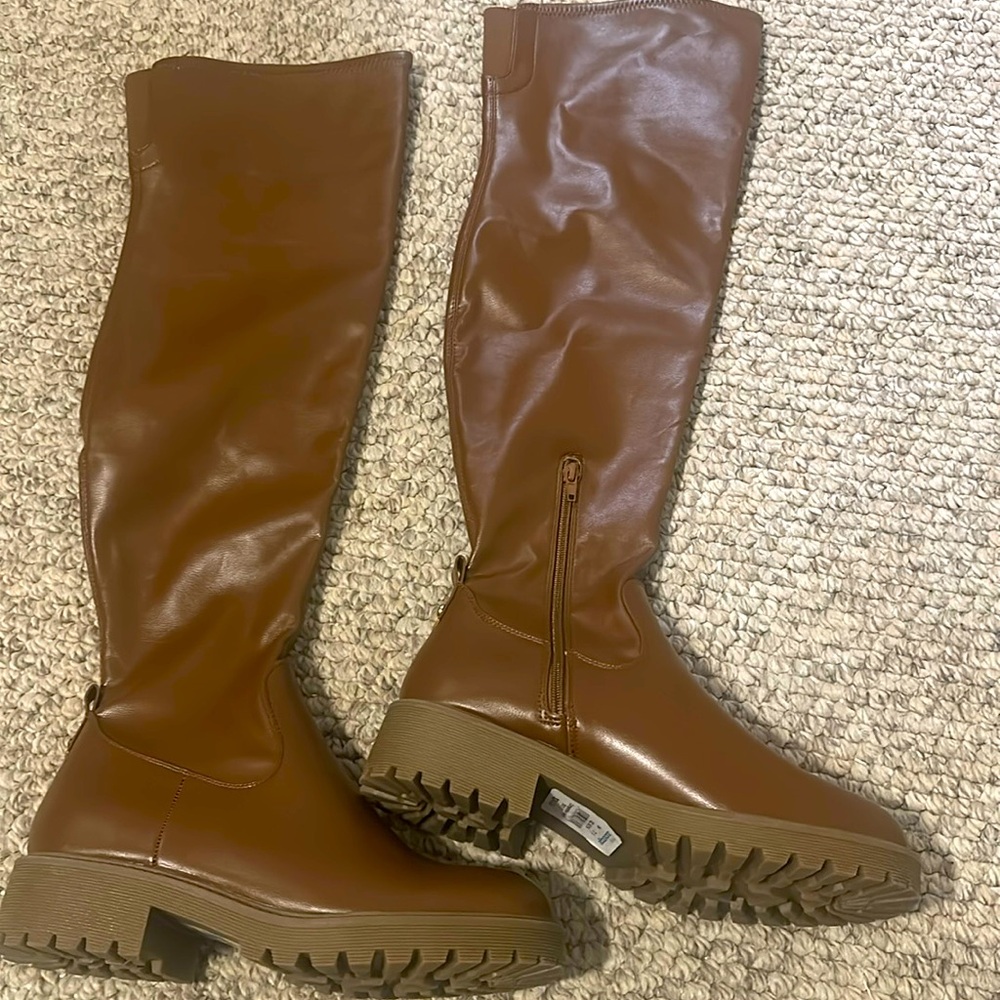 New-CBG boots